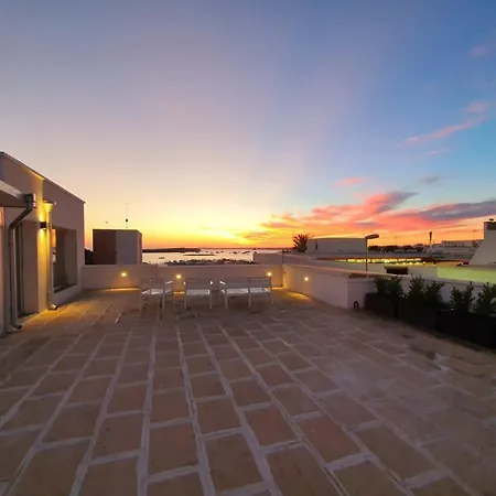 Marebed & Oda ve Kahvaltı