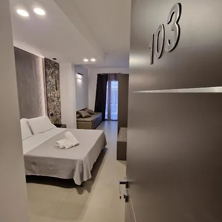 Oda ve Kahvaltı Marebed & Porto Cesareo