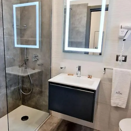 Oda ve Kahvaltı Marebed & Porto Cesareo