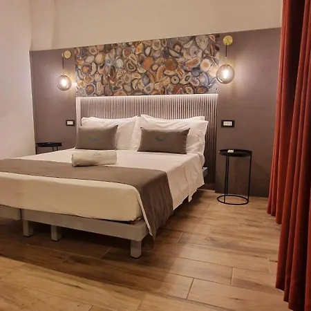 Marebed &