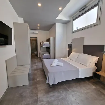 Marebed &