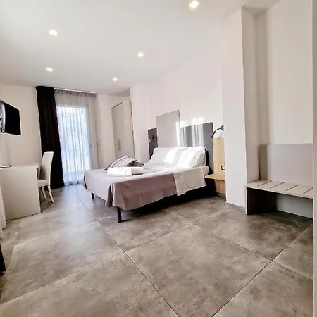 Nocleg ze śniadaniem Marebed & 4*